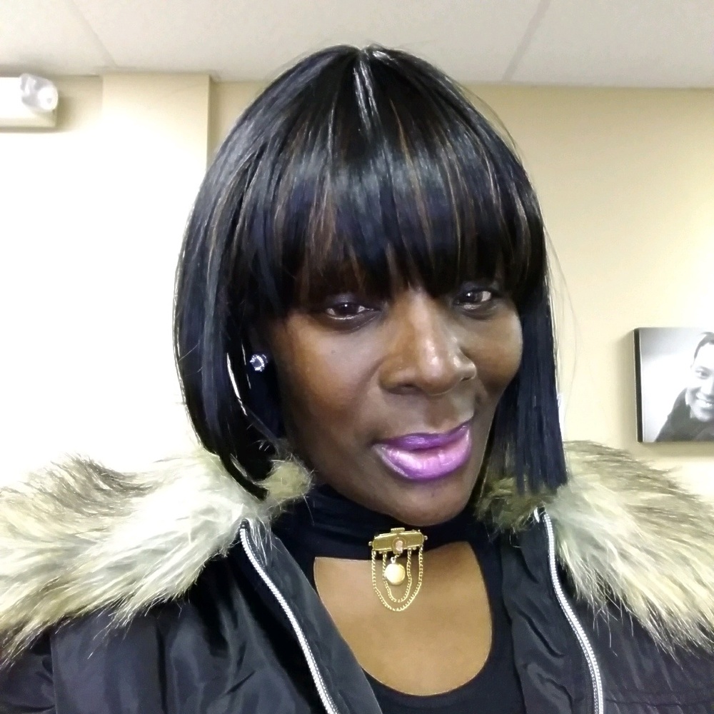 Meet your Posher, Eunice